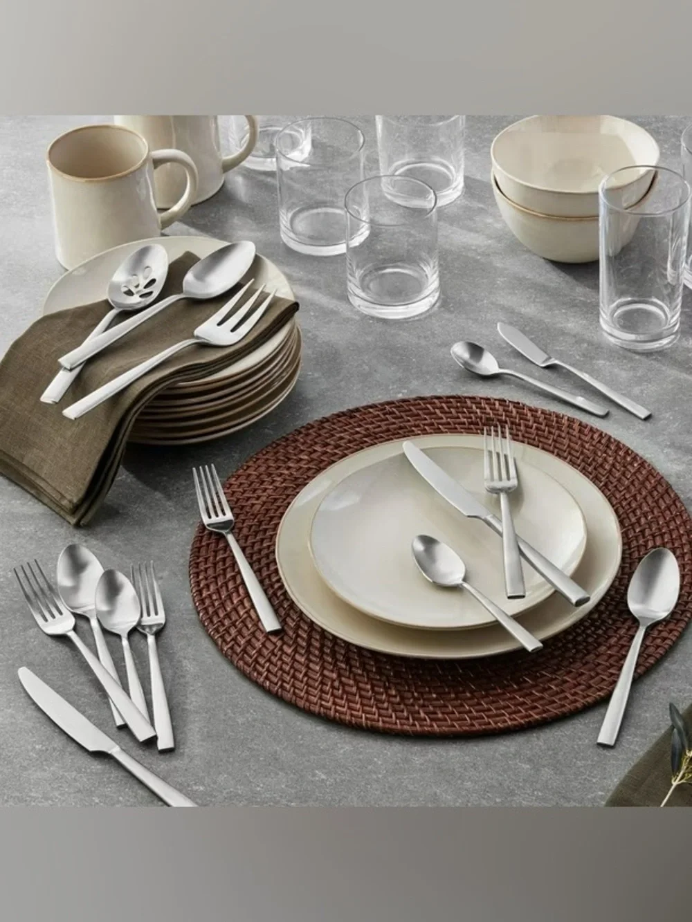 NIB Member's Mark Premium 65 Piece Stainless Steel Flatware Set